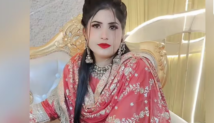 शादाब जकाती के साथ वीडियो में नजर आने वाली इरम और उनसे जुड़ा सोशल मीडिया विवाद, जो पति खुर्शीद के आरोपों के बाद चर्चा में है।